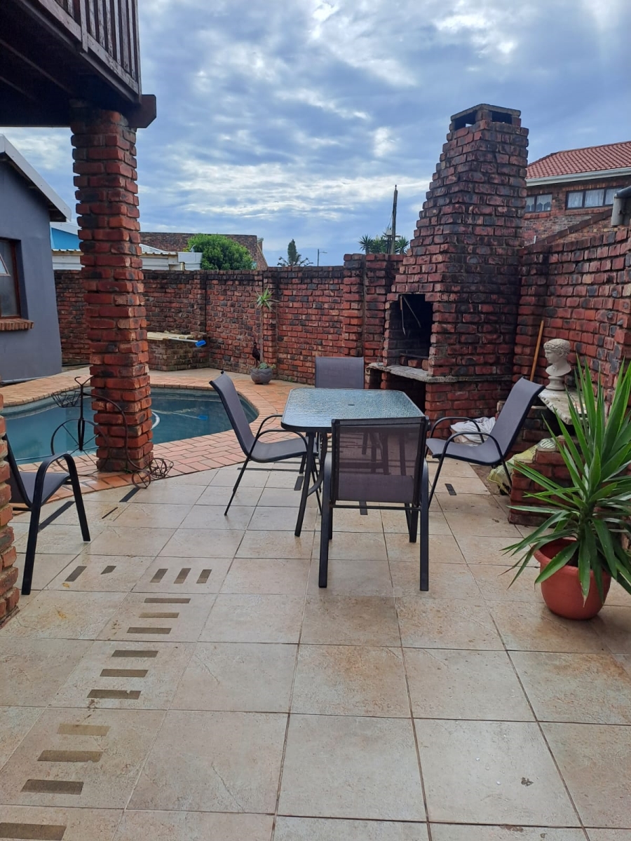 4 Bedroom Property for Sale in Seavale Eastern Cape